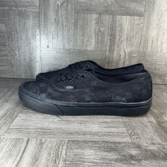 Vans Authentic Chou Chou Men\'s size 10/Women\'s 11.5 Black Lace See Through Shoes